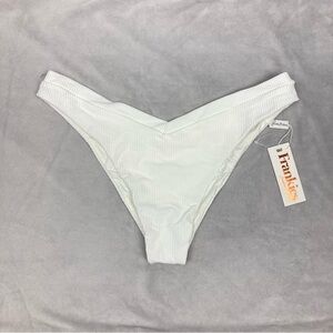 New Frankie’s Bikinis Austin Bottoms Ribbed White L